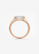 The Lunette | E.W. Emerald