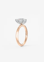 The Bloom Royale | Pear
