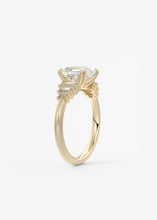 The Bombshell | Asscher