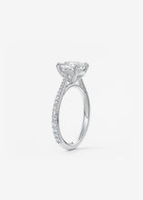 The Cathedral Pavé | Cushion