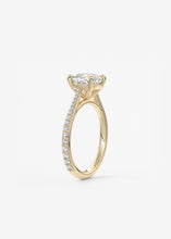 The Cathedral Pavé | Cushion