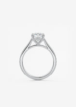 The Cathedral Pavé | Cushion