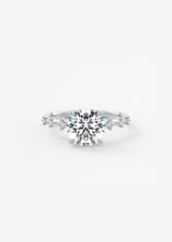 The Starlette Hidden Halo | Round