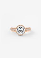 The Venetian | Round