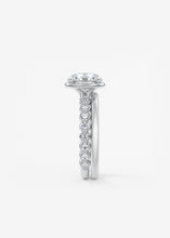 The Cream Puff Eternity | Round