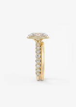 The Cream Puff Eternity | Oval