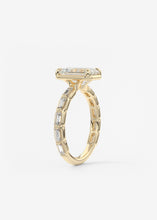 The Cream Puff Eternity | Emerald