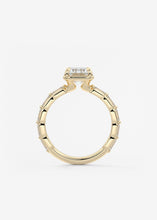 The Cream Puff Eternity | Emerald