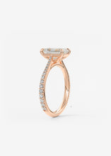 The Cathedral Pavé | Emerald