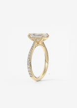 The Cathedral Pavé | Emerald