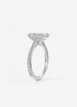 The Cathedral Pavé | Emerald