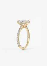 The Cathedral Pavé | Radiant