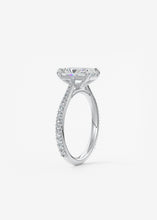 The Cathedral Pavé | Radiant