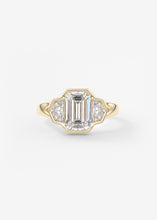 The Deco Edge | Emerald & Cadillacs