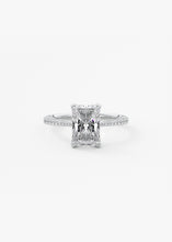 Cathedral Royale Pavé | Radiant