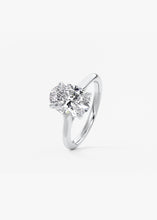 The Arbor Hidden Pavé | Oval