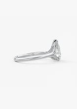 The Arbor Hidden Pavé | Pear
