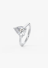 The Arbor Hidden Pavé | Pear