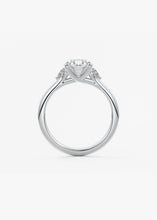 The Arbor Three Stone | Oval