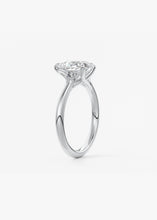 The Arbor Three Stone | Pear