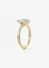The Arbor Three Stone | Pear