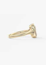 Golden Bathtub | Emerald