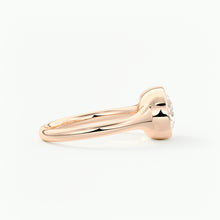 Golden Bathtub E.W. | Oval