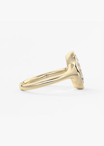 Golden Bathtub | Marquise