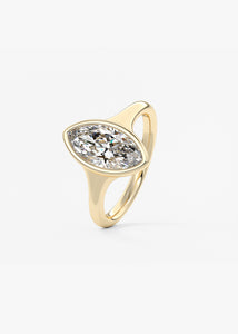 Golden Bathtub | Marquise