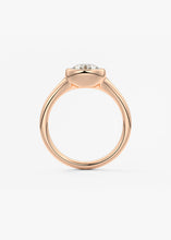 Golden Bathtub | Pear