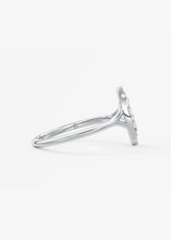 Breezy Bezel | Marquise