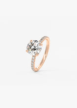 Royale Classic Pavé | Round