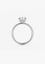 Royale Classic Pavé | Round