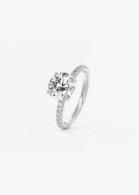 Royale Classic Pavé | Round