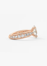 The Hourglass | Oval