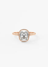 Breezy Bezel | Elongated Cushion