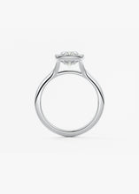 Breezy Bezel | Elongated Cushion