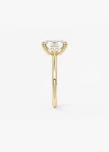 The Double Scoop | Elongated Cushion