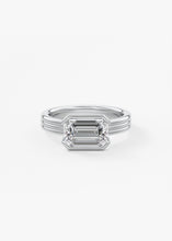 The Echo Half Bezel | E.W. Emerald