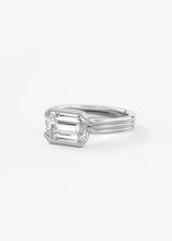 The Echo Half Bezel | E.W. Emerald