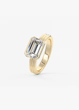 The Echo Half Bezel | E.W. Emerald