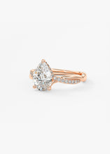 The Knot | Pear