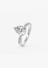 The Knot | Pear