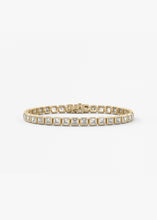 The Carré Briquette 5.25 Carats