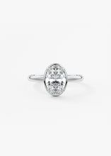 The Chiclette | Oval