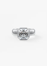 The Daily Bezel XL | Asscher