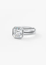 The Daily Bezel XL | Asscher