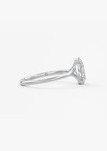 The Breezy | Oval