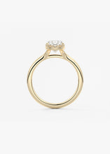 The Breezy | Oval