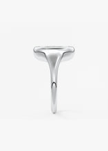 The Gumdrop | Oval